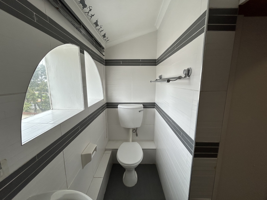 1 Bedroom Property for Sale in Table View Western Cape